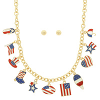 AMERICANA THEME CHARM NECKLACE SET